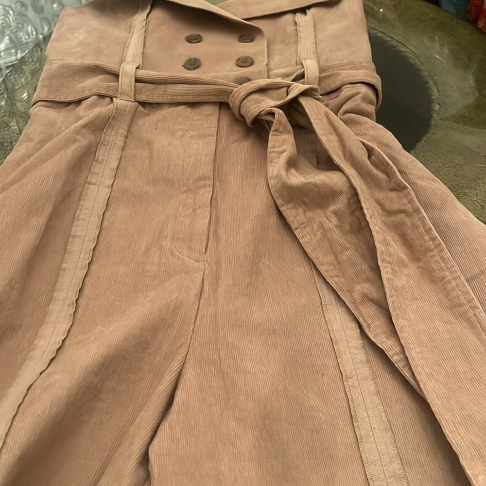 Making the Cut corduroy wide leg Halter Deconstructed Jumpsuit size Medium NWT - Picture 12 of 15